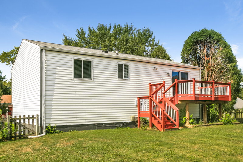 2,340/Mo, 6719 Bridger Ct Indianapolis, IN 46268 Rear View 2