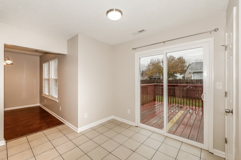 2,280/Mo, 3329 Gainesville Ct Indianapolis, IN 46227 Breakfast Nook View