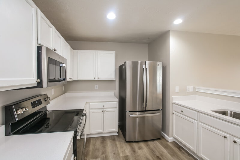 2,105/Mo, 8340 Sansa St Camby, IN 46113 Kitchen View