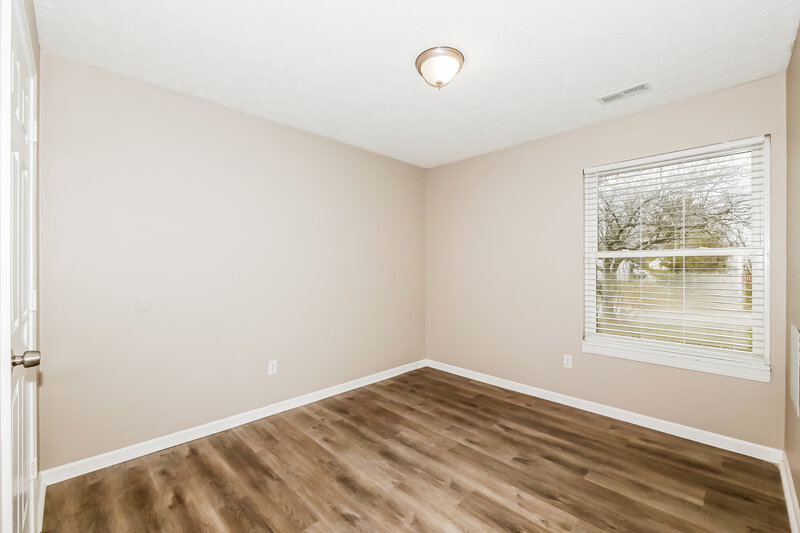 1,780/Mo, 6233 Carrie Cir Indianapolis, IN 46237 Bedroom View