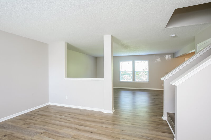 1,760/Mo, 6330 Alonzo Dr Indianapolis, IN 46217 Living Room View