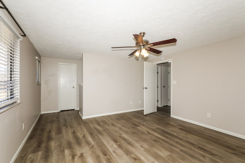 2,185/Mo, 11714 Madden Ln Fishers, IN 46038 Main Bedroom View 2