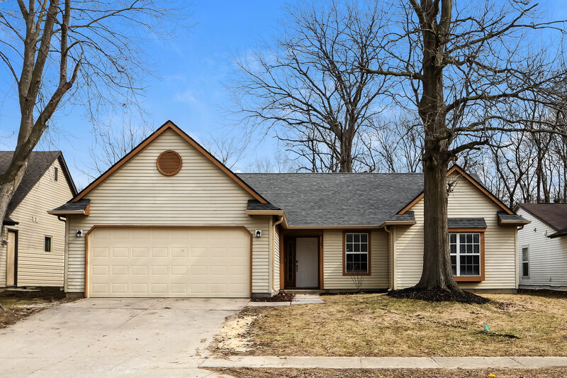 2,540/Mo, 4307 Robertson Blvd Indianapolis, IN 46228 External View