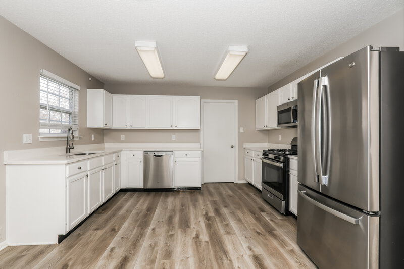 1,990/Mo, 8906 Squire Boone Ct Camby, IN 46113 Kitchen View