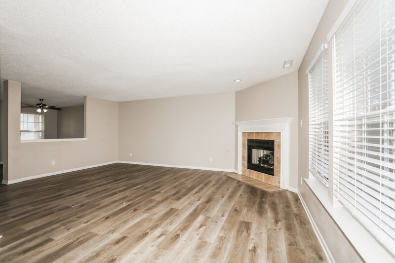 1,990/Mo, 8906 Squire Boone Ct Camby, IN 46113 Family Room View 2