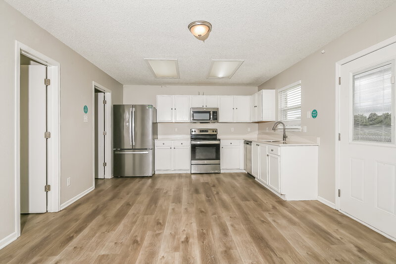1,975/Mo, 8943 Browns Valley Ln Camby, IN 46113 Kitchen View