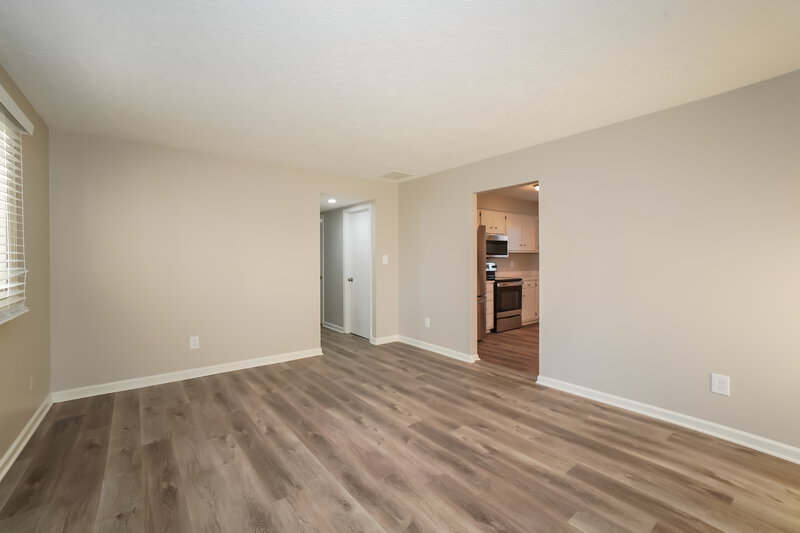 1,575/Mo, 1444 Countryside Ln Indianapolis, IN 46231 Living Room View