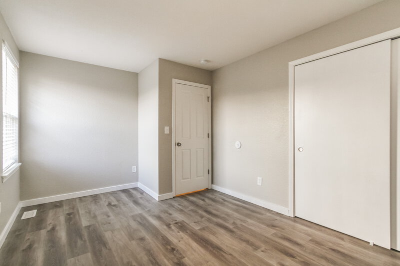 1,940/Mo, 4628 Welton St Greenwood, IN 46143 Bedroom View