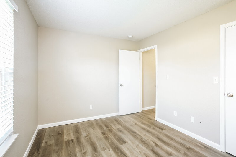 1,635/Mo, 8118 Maple Stream Blvd Indianapolis, IN 46217 Bedroom View