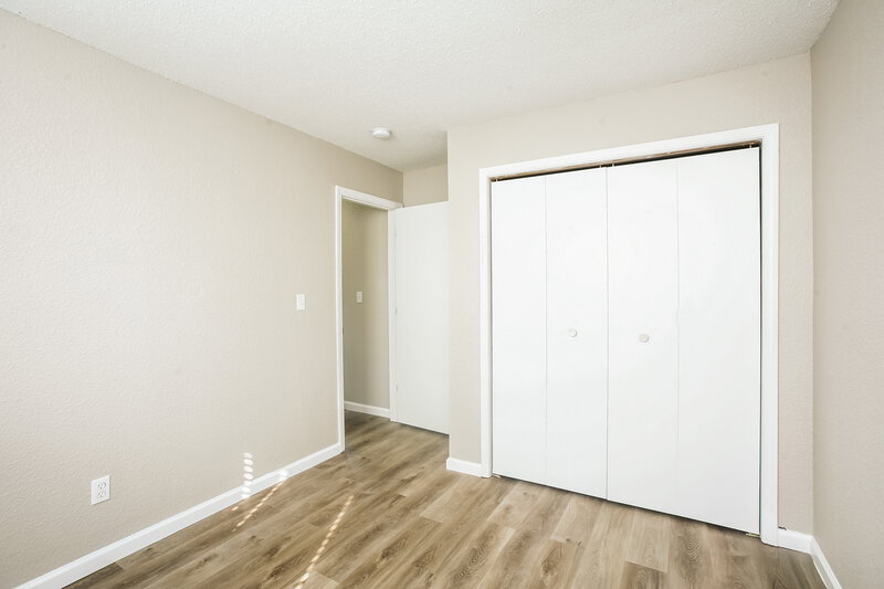 1,635/Mo, 8118 Maple Stream Blvd Indianapolis, IN 46217 Bedroom View 3