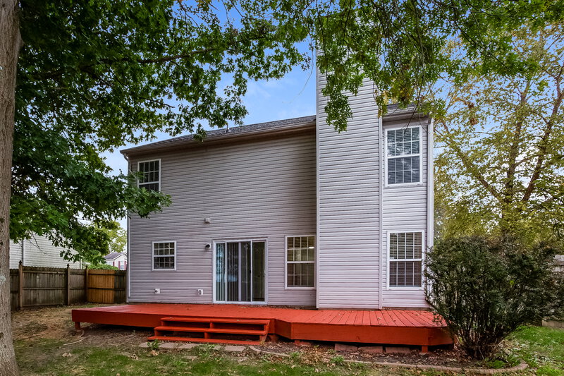 1,760/Mo, 12608 Roan Ln Indianapolis, IN 46236 Rear View 2
