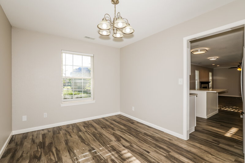 3,100/Mo, 4604 Welton St Greenwood, IN 46143 Dining Room View
