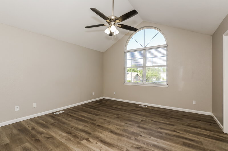 3,100/Mo, 4604 Welton St Greenwood, IN 46143 Main Bedroom View