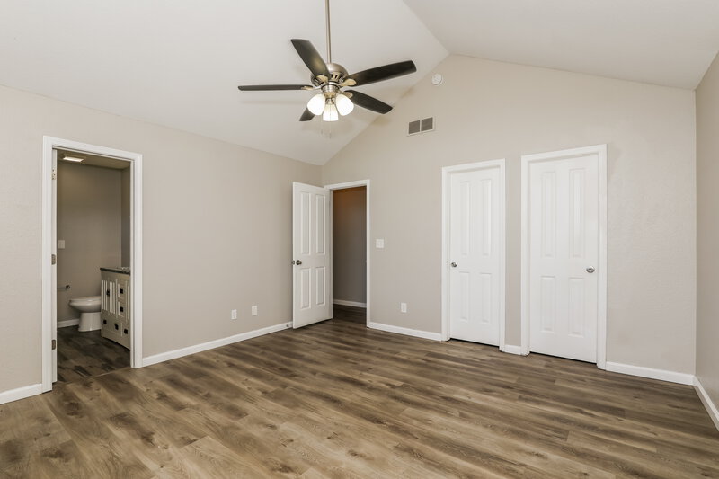 3,100/Mo, 4604 Welton St Greenwood, IN 46143 Main Bedroom View 2