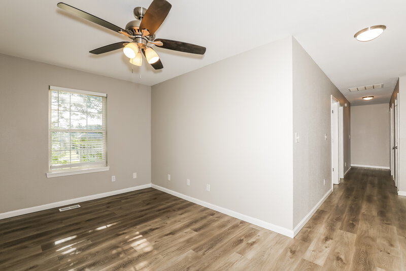 3,100/Mo, 4604 Welton St Greenwood, IN 46143 Loft View