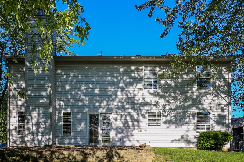 3,100/Mo, 4604 Welton St Greenwood, IN 46143 Rear View