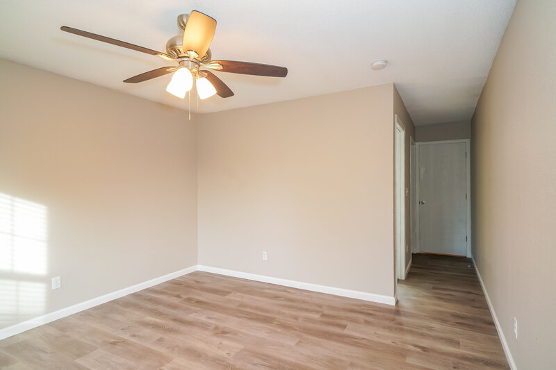 2,590/Mo, 531 Deer Trail Dr Indianapolis, IN 46217 Main Bedroom View