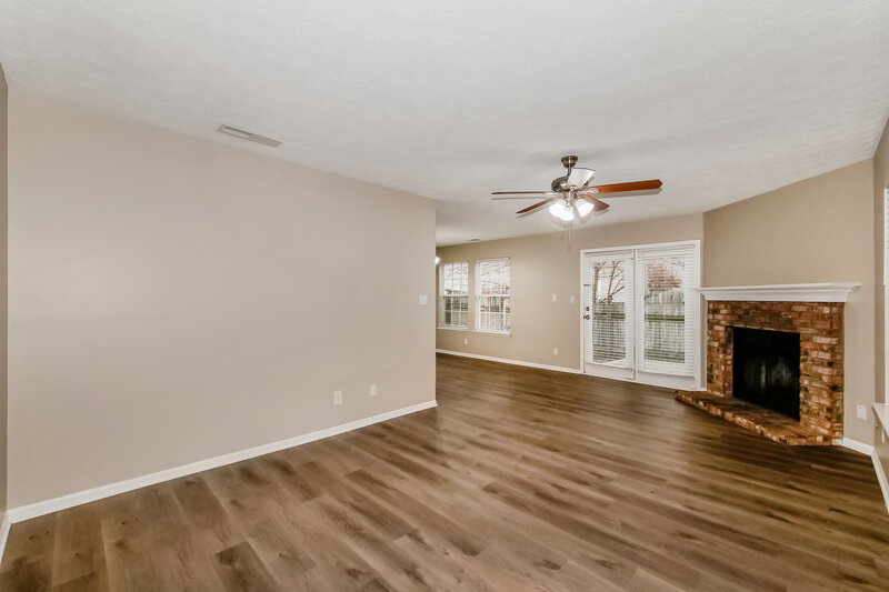1,920/Mo, 6748 Redan Dr Indianapolis, IN 46254 Living Room View