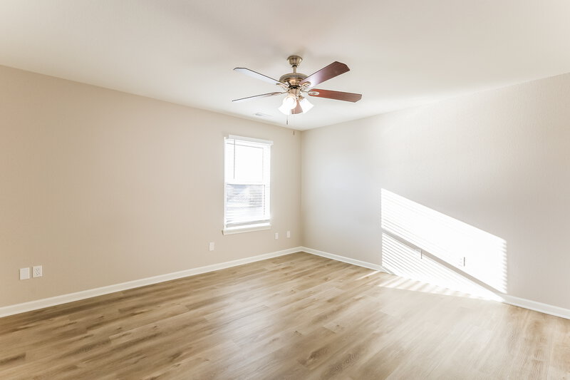 1,860/Mo, 450 Lake Shore Ct Franklin, IN 46131 Main Bedroom View