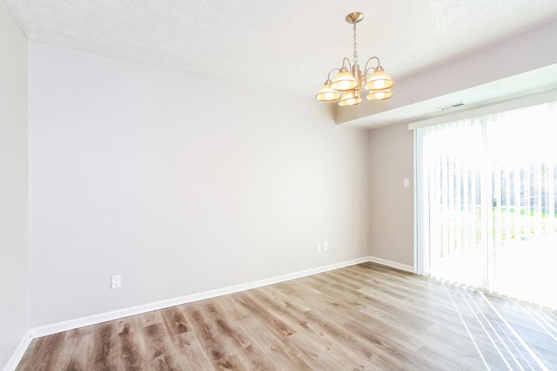 1,860/Mo, 5738 Bold Ruler Dr Indianapolis, IN 46237 Dining Room View