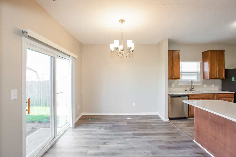 1,765/Mo, 5828 Jackie Ln Indianapolis, IN 46221 Dining Room View