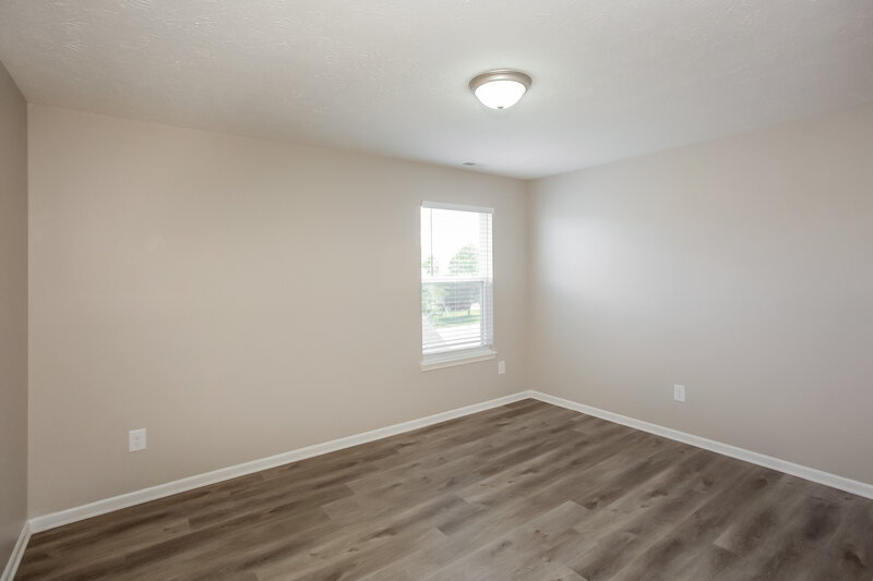 1,765/Mo, 5828 Jackie Ln Indianapolis, IN 46221 Bedroom View 4