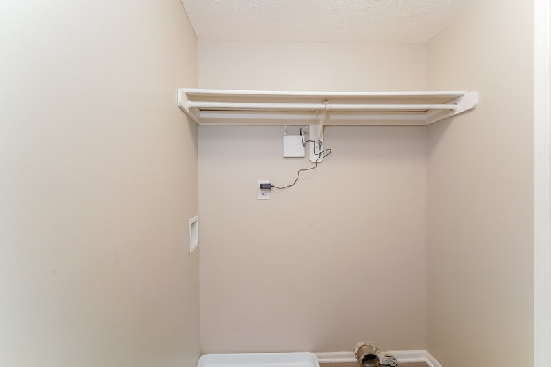 3,500/Mo, 40 Crestview Dr Greenwood, IN 46143 Walk In Closet View