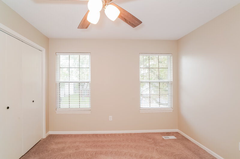 3,500/Mo, 40 Crestview Dr Greenwood, IN 46143 Bedroom View 2