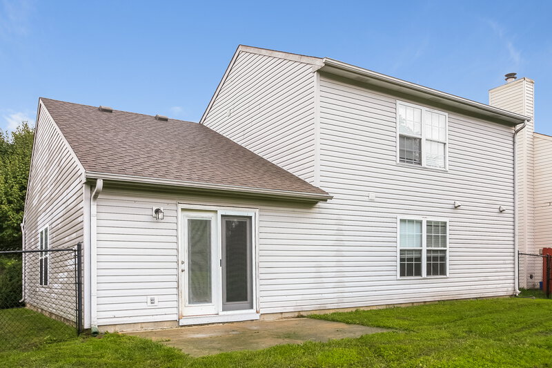 2,090/Mo, 9761 Trail Dr Avon, IN 46123 Rear View 2