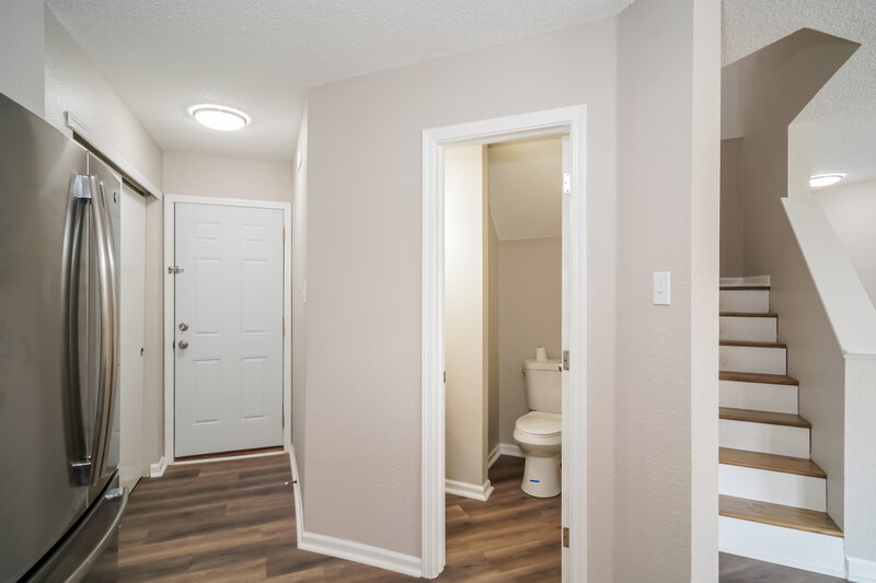 1,545/Mo, 5969 Redcliff North Ln Plainfield, IN 46168 Foyer View