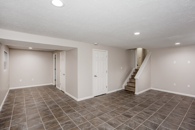 2,065/Mo, 1217 Citation Cir E Lebanon, IN 46052 Living Room View