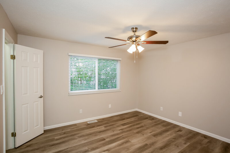 2,065/Mo, 1217 Citation Cir E Lebanon, IN 46052 Main Bedroom View