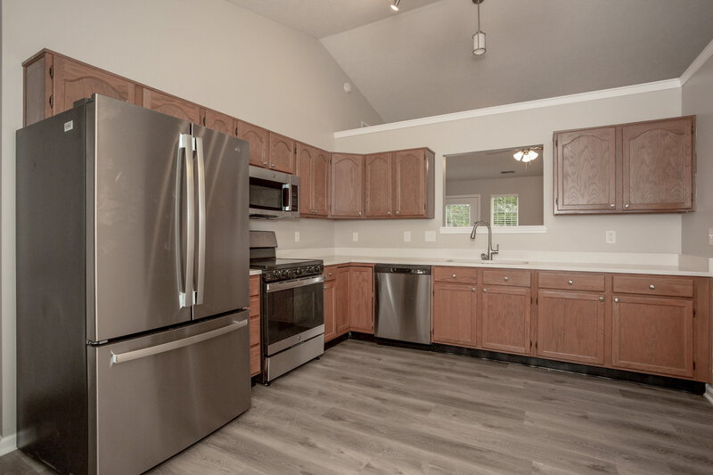 1,940/Mo, 935 N Mill Run Blvd Greenfield, IN 46140 Kitchen View