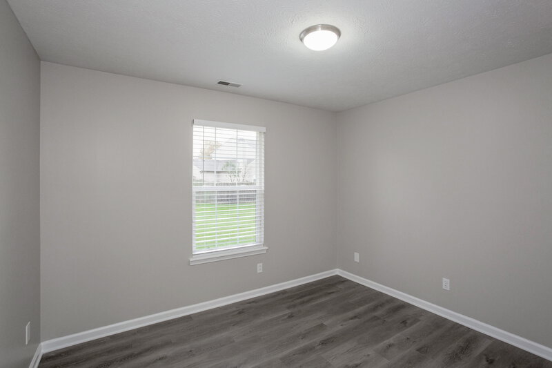 1,940/Mo, 935 N Mill Run Blvd Greenfield, IN 46140 Bedroom View
