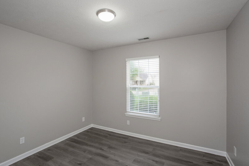 1,940/Mo, 935 N Mill Run Blvd Greenfield, IN 46140 Bedroom View 3