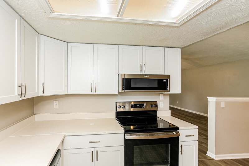 2,145/Mo, 7809 Hampton Pl Fishers, IN 46038 Kitchen View 2