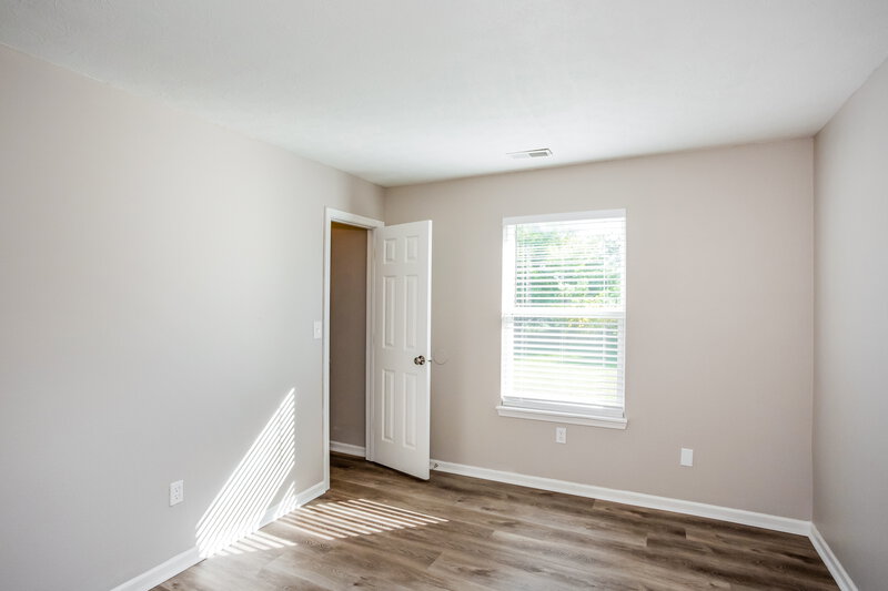2,450/Mo, 9 S Morris Blvd Bargersville, IN 46106 Bedroom View