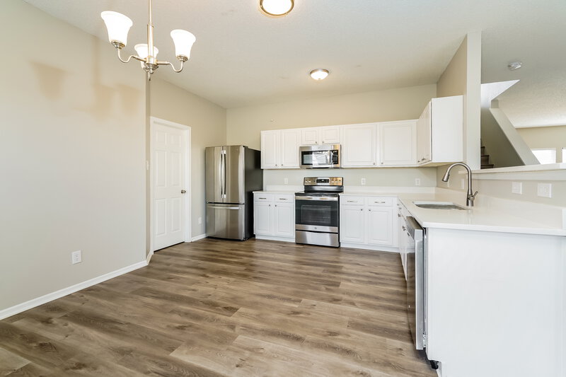 2,000/Mo, 750 Wheat Field Ln Whiteland, IN 46184 Kitchen View