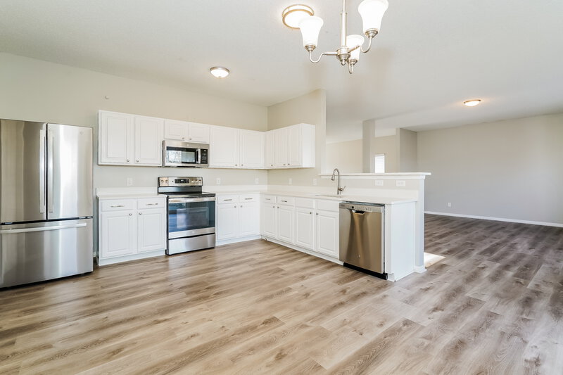 2,000/Mo, 750 Wheat Field Ln Whiteland, IN 46184 Kitchen View 2