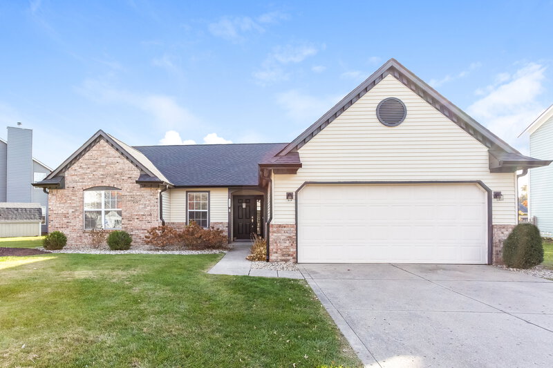 2,470/Mo, 11139 Baywood Ln Indianapolis, IN 46236 External View