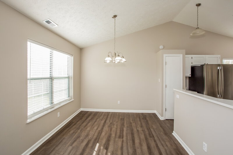 2,470/Mo, 11139 Baywood Ln Indianapolis, IN 46236 Dining Room View