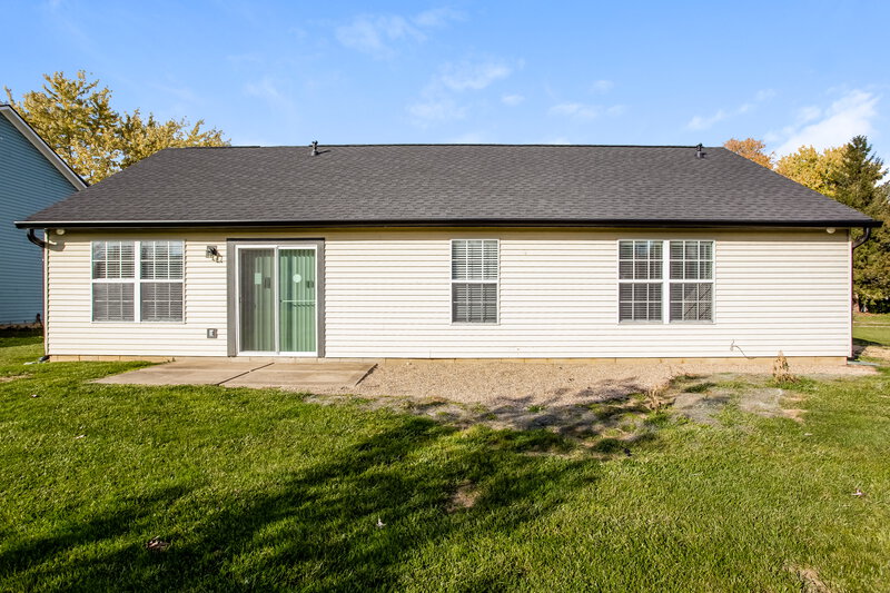 2,470/Mo, 11139 Baywood Ln Indianapolis, IN 46236 Rear View 2