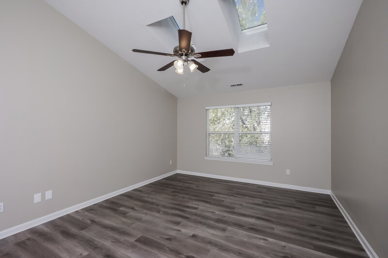 1,905/Mo, 163 Hilltop Farms Blvd Whiteland, IN 46184 Main Bedroom View