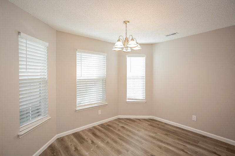 2,780/Mo, 6762 Kinnerton Dr Indianapolis, IN 46254 Dining Room View