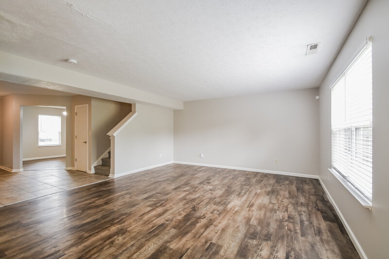 2,260/Mo, 12403 Titans Dr Fishers, IN 46037 Living Room View