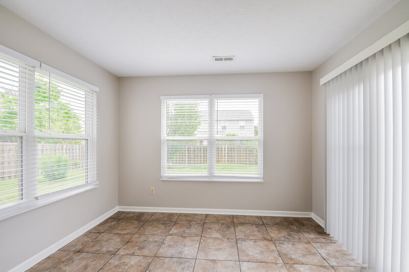 2,260/Mo, 12403 Titans Dr Fishers, IN 46037 Dining Room View