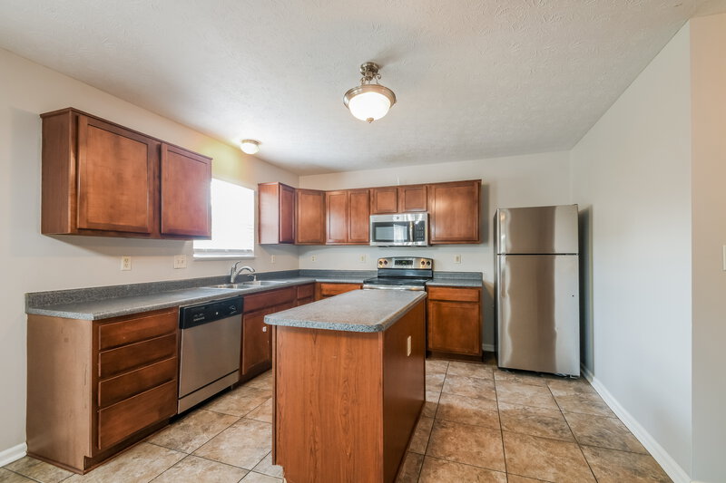 2,260/Mo, 12403 Titans Dr Fishers, IN 46037 Kitchen View