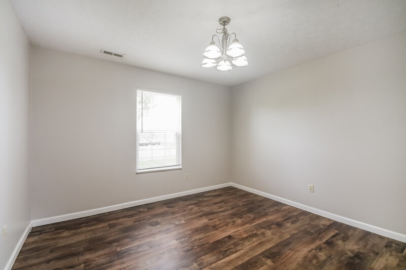 2,260/Mo, 12403 Titans Dr Fishers, IN 46037 Office View