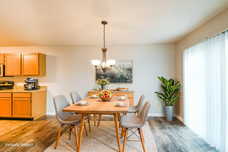 0/Mo, 9875 Worthington Blvd Fishers, IN 46038 Misc View 5