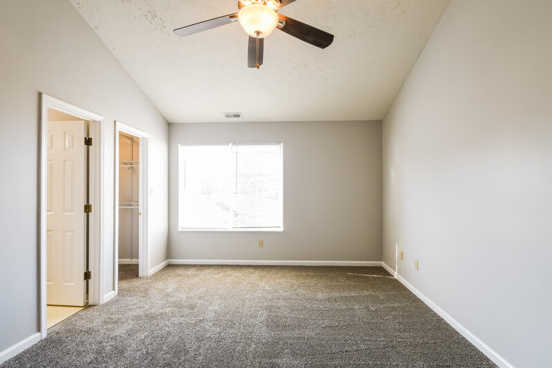 0/Mo, 9875 Worthington Blvd Fishers, IN 46038 Misc View 11